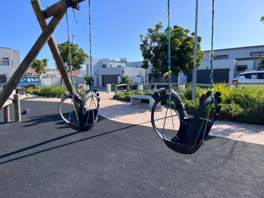 3 Bedroom Property for Sale in Sandown Western Cape